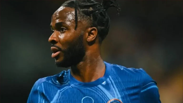 تشيلسي يفسخ عقد نجمه بالتراضي