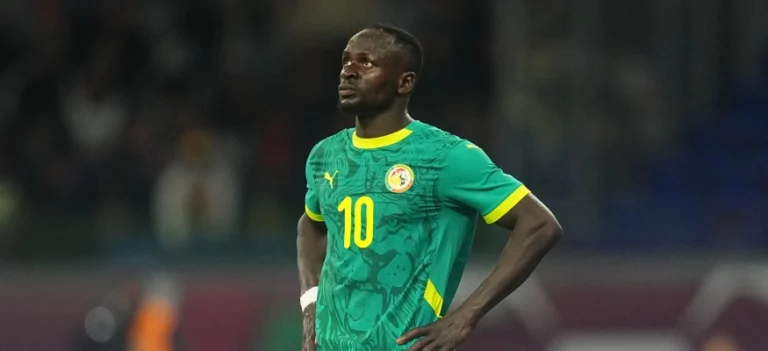 مدرب السنغال يضع نجم الفريق في مواجهة مصيرية قبل نهائي المغرب