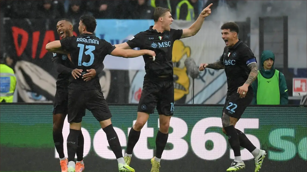 نابولي يحسم مواجهة لاتسيو مبكرًا ويتقدم لوصافة الدوري الإيطالي