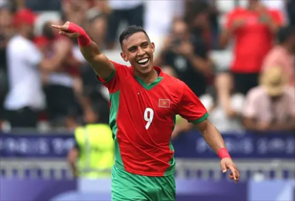 رسالة دعم من العين لرحيمي قبل قمة كأس أفريقيا 2025