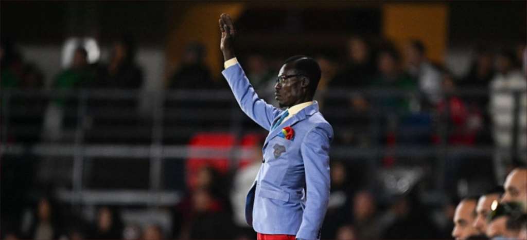 لقطة إنسانية مؤثرة بعد فوز الجزائر على منتخب الكونغو الديمقراطية