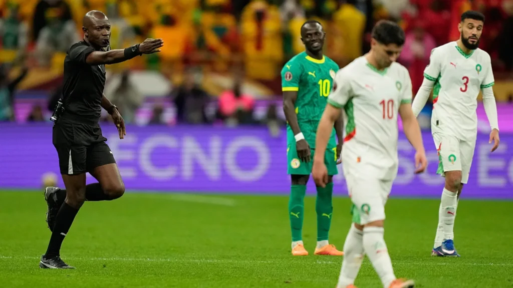 مبتكر ضربة "بانينكا" يعلق على ركلة دياز في نهائي كأس إفريقيا