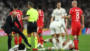 نجم ريال مدريد يوجه رسالة إلى الجماهير بعد إصابته أمام بنفيكا