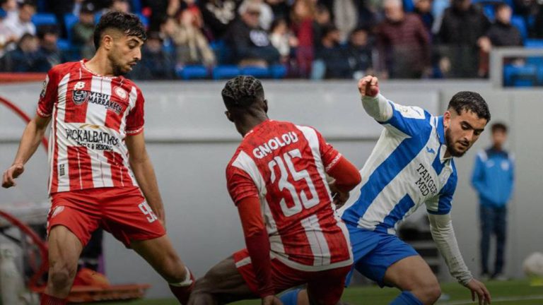 نهاية مباراة اتحاد طنجة والكوكب المراكشي بالتعادل السلبي بدون أهداف