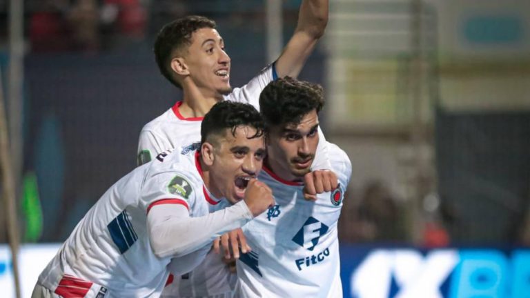 آسفي إلى ربع النهائي بعد فوز مثير على سان بيدرو الإيفواري