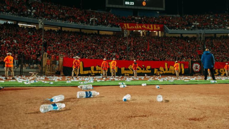 تقارير رسمية تضع مباراة الأهلي والجيش تحت المجهر الإفريقي