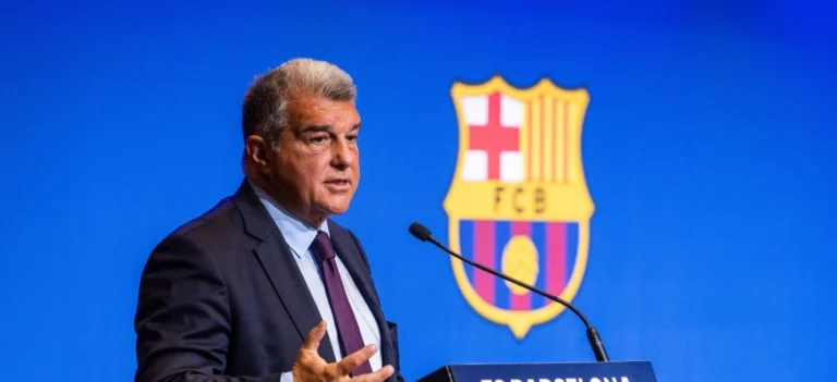 فضيحة جديدة تهز فريق برشلونة