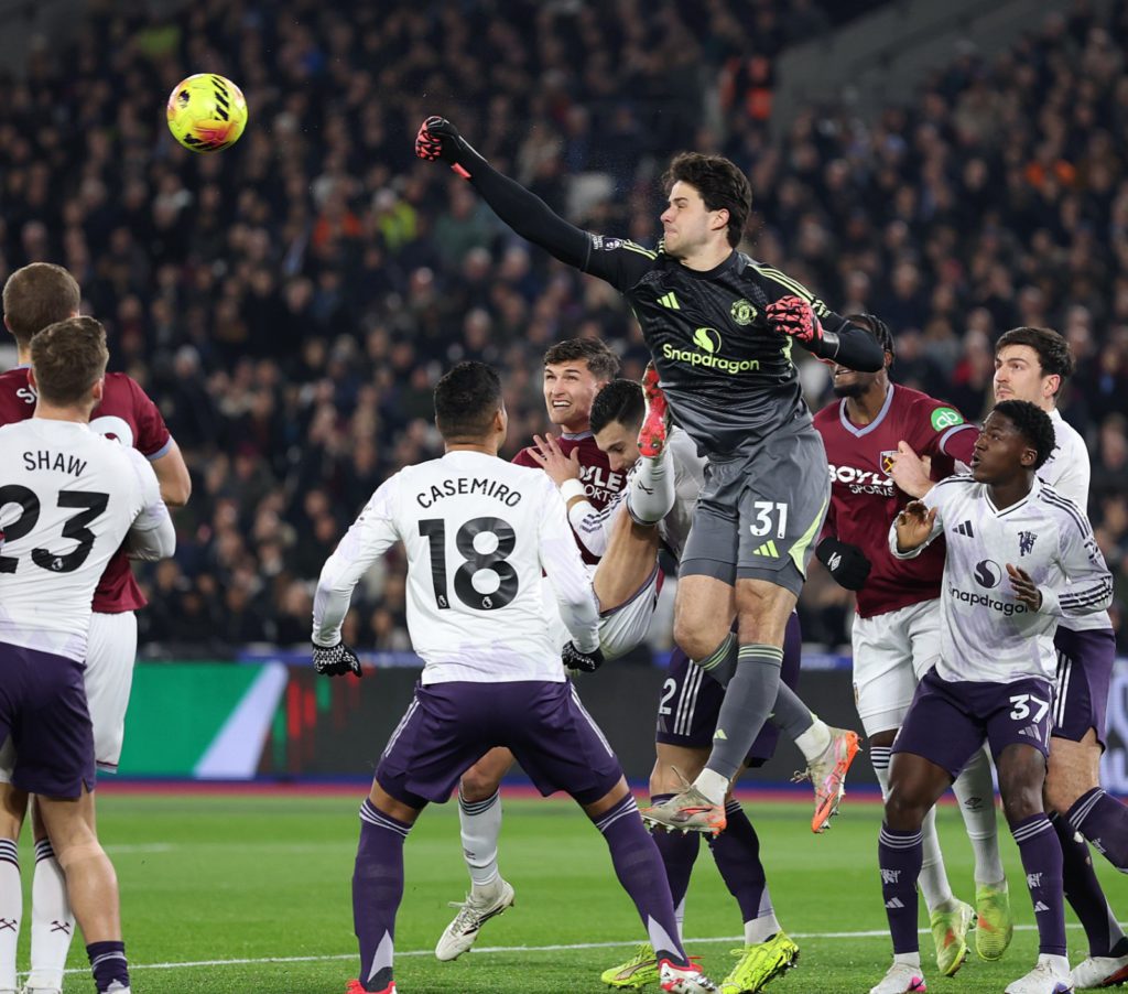 وست هام يوقف سلسلة انتصارات مانشستر يونايتد