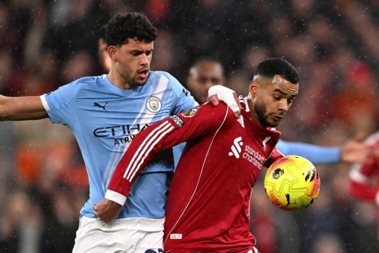ريمونتادا مثيرة.. مانشستر سيتي يقلب الطاولة على ليفربول في الدقائق الأخيرة
