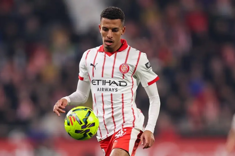 بعد غياب منذ دجنبر.. هل يسجل أوناحي ظهوره أمام برشلونة؟