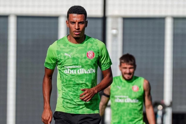 مدرب جيرونا يوضح موقف أوناحي من كلاسيكو كتالونيا