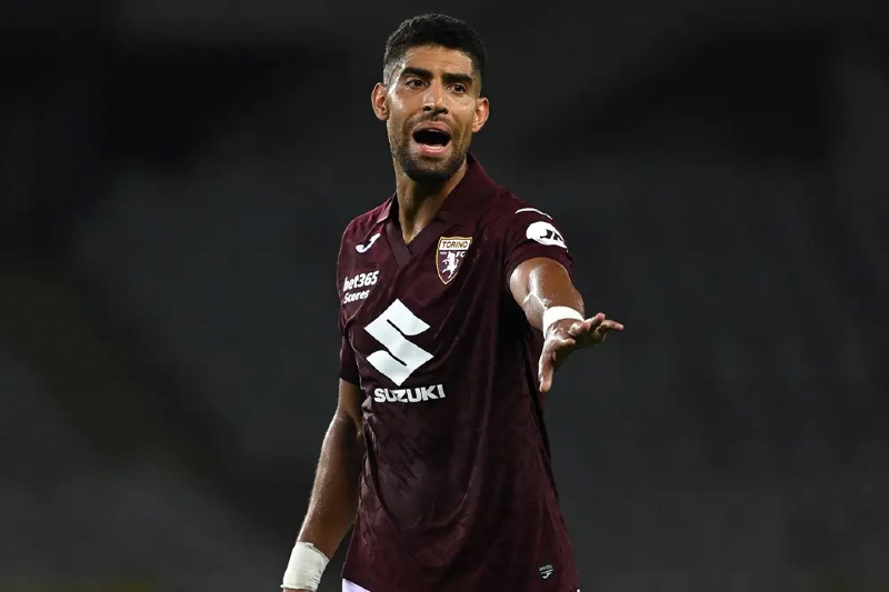 الوصل الإماراتي يلاحق نجمًا مغربيًا لتعزيز صفوفه قبل مواجهات حاسمة