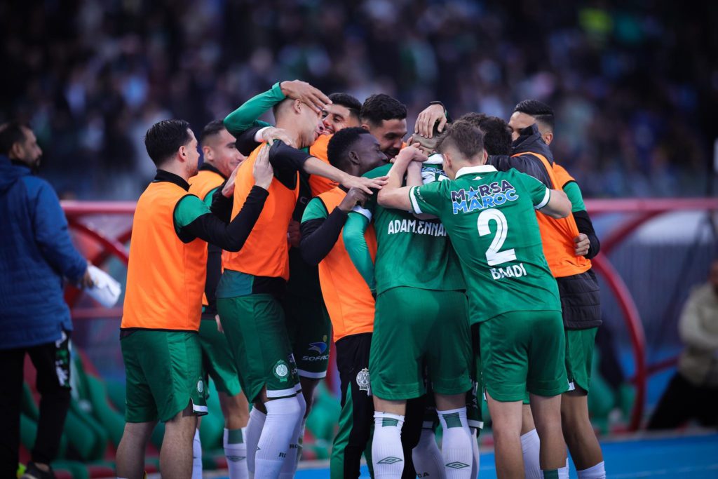 الرجاء يستعيد أحد نجومه قبل نهاية مرحلة الذهاب