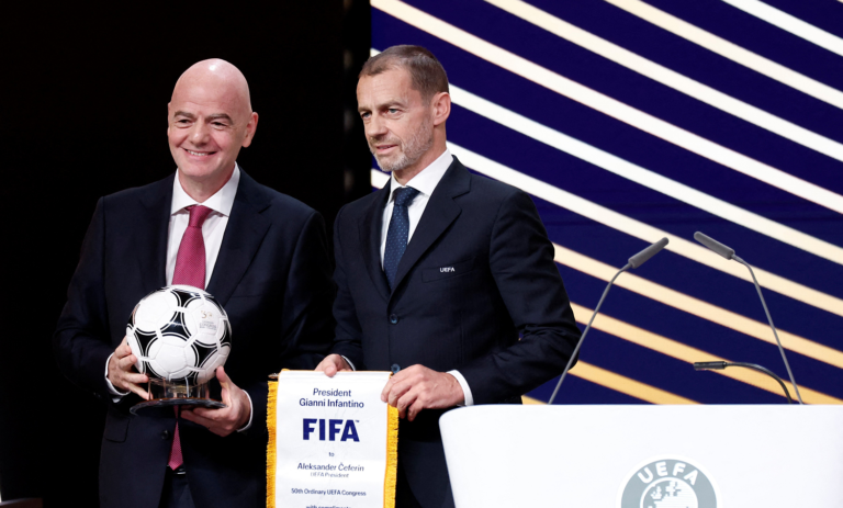 جياني إنفانتينو وألكسندر تشيفرين