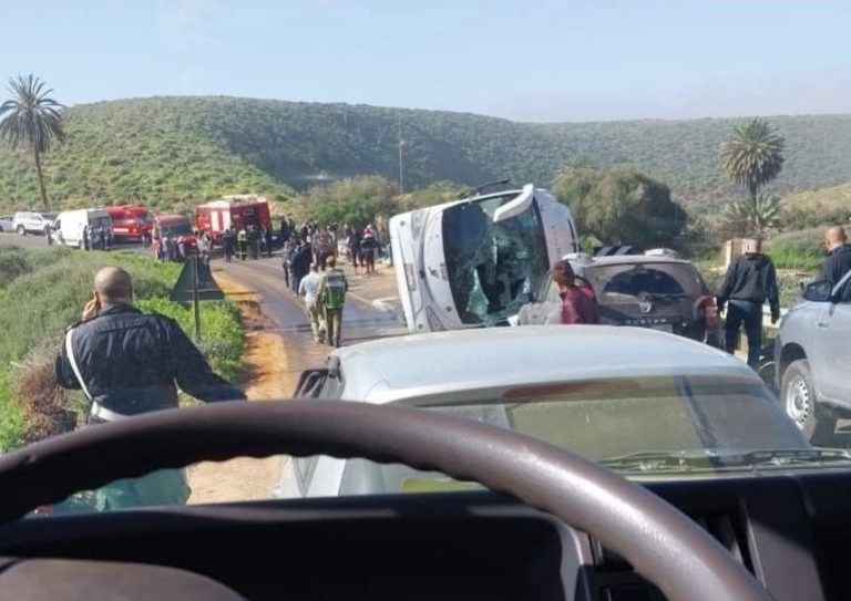 كانوا في طريقهم لتأمين مباراة الدشيرة والوداد.. مصرع 4 رجال أمن وإصابة آخرين في حادث مروع