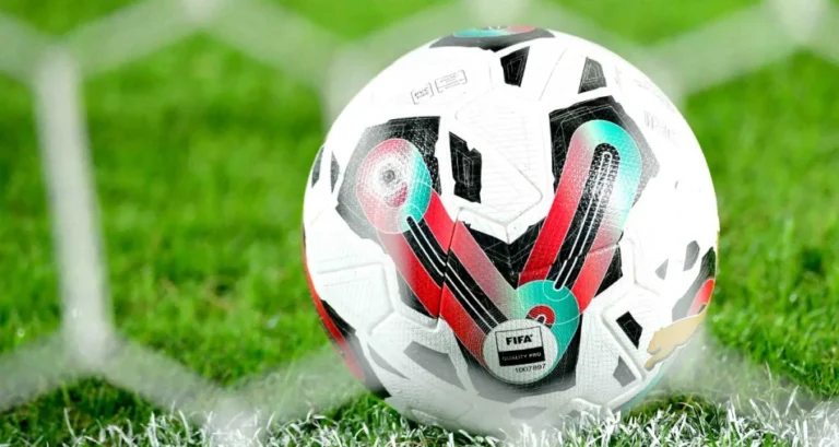 رسميا.. العصبة الاحترافية تعلن اعتماد نظام اللاعب "الجوكر الطبي" ابتداء من الموسم المقبل