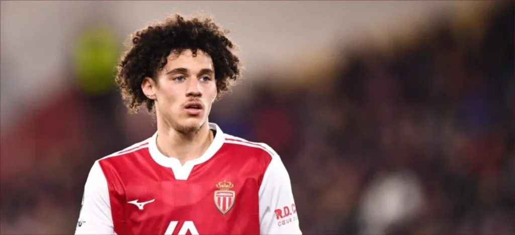 الاتحاد الدولي لكرة القدم "فيفا" يوجه ضربة قوية لمنتخب الجزائر