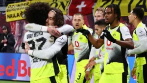 دورتموند ينتزع نقطة ثمينة من لايبزيغ