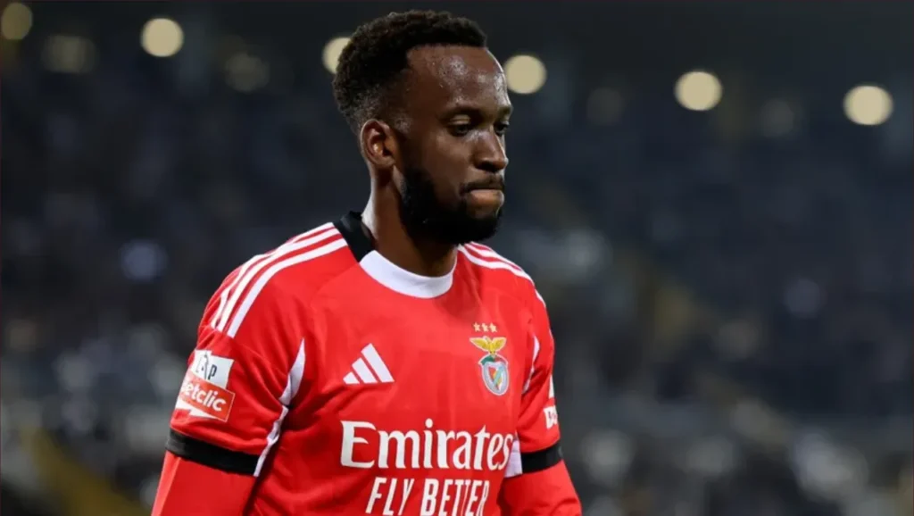 لوكيباكيو يكسر الصمت ويعلق على اتهامات العنصرية داخل بنفيكا