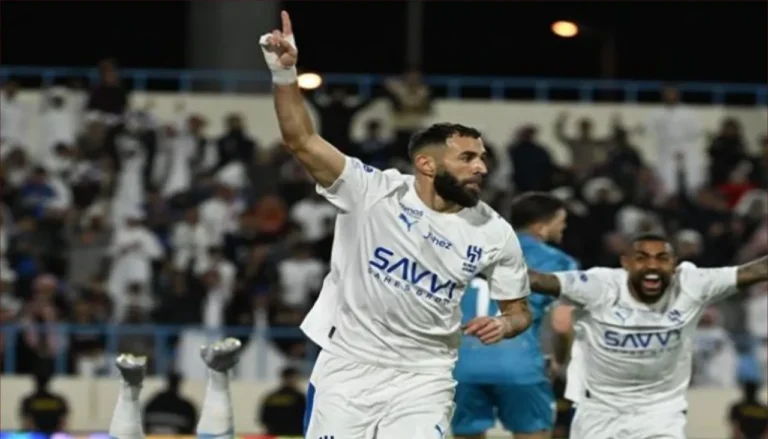 كريم بنزيما