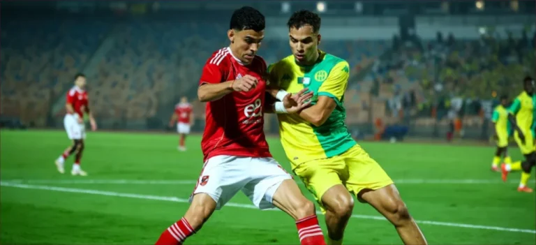 بنشرقي يقود تشكيلة الأهلي المصري أمام شبيبة القبائل