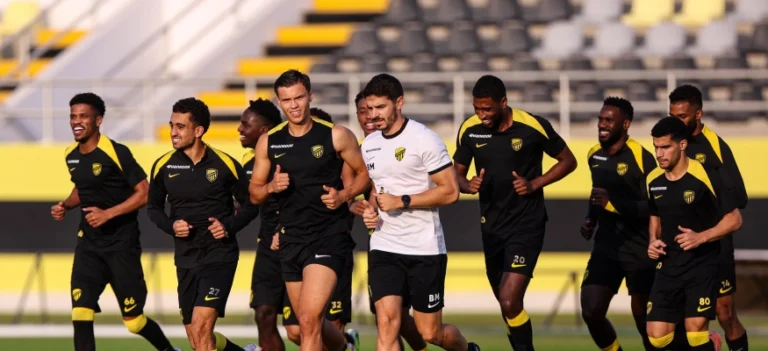 الموت يفجع محترف الاتحاد السعودي قبل 3 أيام من الكلاسيكو