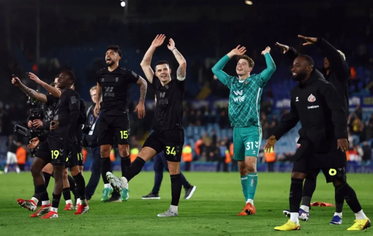 سندرلاند يحقق فوزا ثمينا أمام ليدز