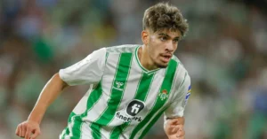 عرض مغري من الدوري الإنجليزي لعبد الصمد الزلزولي