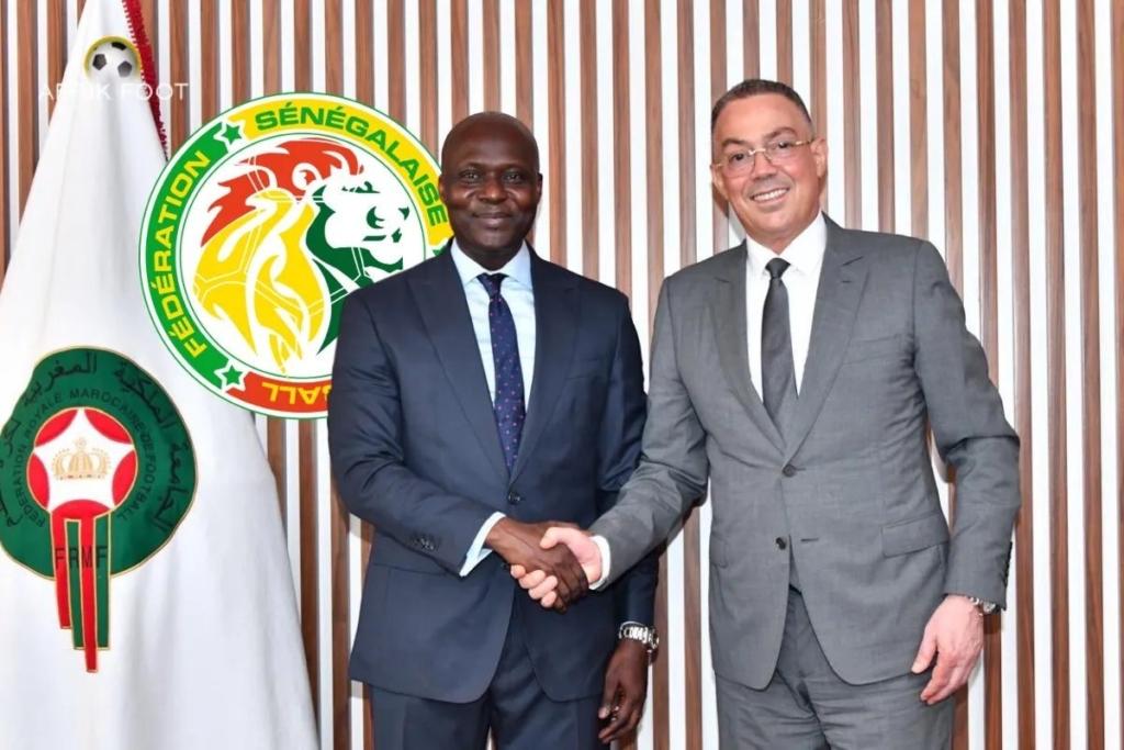 الكاف يفتح ملف تصريحات رئيس الاتحاد السنغالي ضد الكرة المغربية