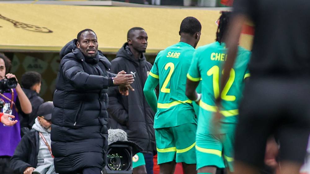 الاتحاد السنغالي لكرة القدم يلجأ إلى محكمة التحكيم الرياضية ضد قرار “الكاف”