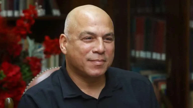 غضب كبير لمحمد يوسف بعد رحيله المفاجئ عن الأهلي المصري