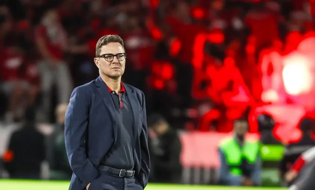 هزيمة الوداد في "الكلاسيكو" تضع مستقبل بنهاشم على كف عفريت