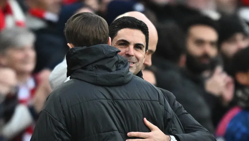 مدرب أرسنال يوضح علاقته بفابيان هورزلر رغم الجدل