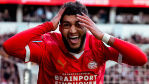 أيندهوفن يكشف موقفه من بيع الصيباري