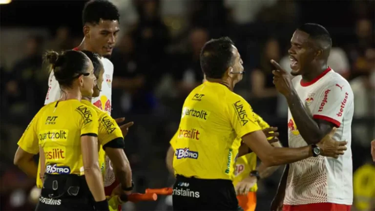 البرازيل.. عقوبة قاسية بعد إساءة لحكمة