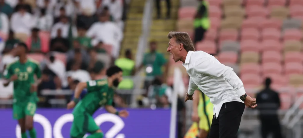 هجوم عنيف على هيرفي رونار بعد الهزيمة أمام مصر