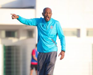 المدرب أمير عبدو يصدم حسنية أكادير قبل مواجهة الرجاء الرياضي