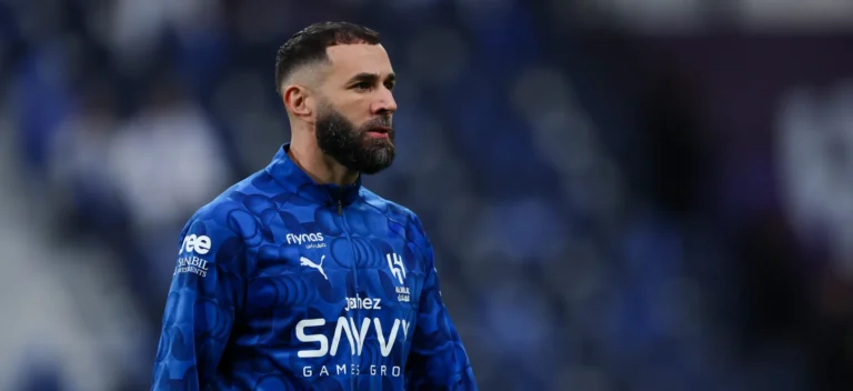 طبيب سعودي يفجر مفاجأة صادمة حول كريم بنزيما