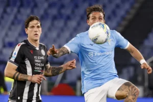 لاتسيو يقتنص نقطة ثمينة في الوقت القاتل