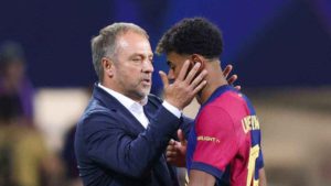 رغم الفوز.. لامين يامال ينفجر غضبا ويرفض مصافحة فليك (فيديو)