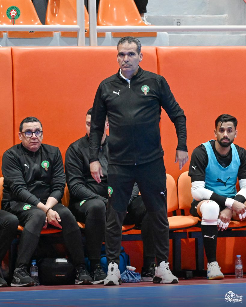 الناخب الوطني هشام الدكيك