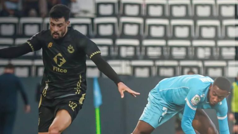 تعادل إيجابي بين اتحاد تواركة وأولمبيك آسفي يعقد الحسابات