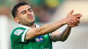 الرجاء يعود بقوة ويكتسح الفتح برباعية في البطولة الاحترافية