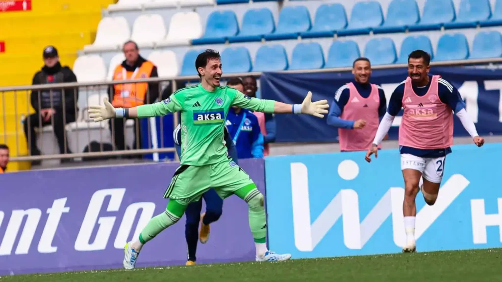 الدوري التركي