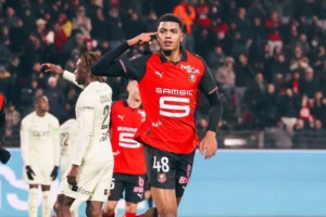 رين يحسم مصير آيت بودلال