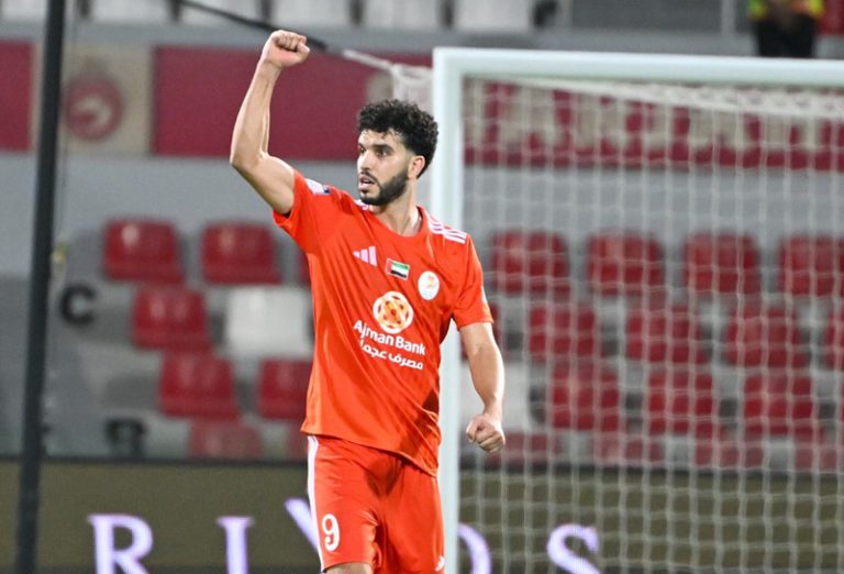 أزارو يدخل التاريخ ويصبح الهداف المغربي الأول في الدوري الإماراتي