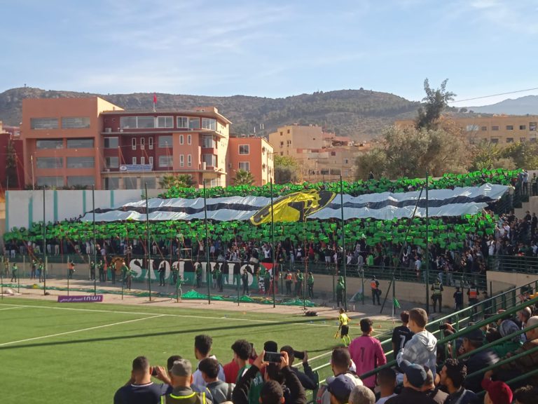 رجاء بني ملال يحارب لتفادي النزول والجماهير تستنجد بالوالي