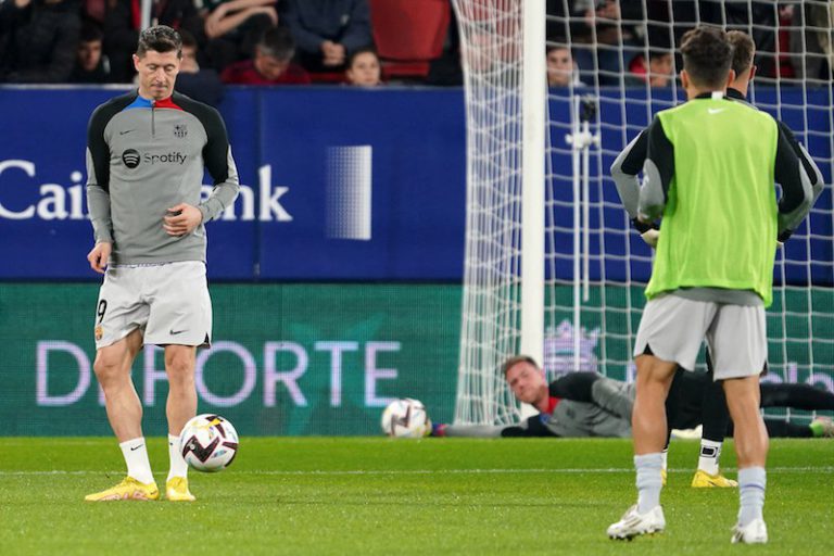 ميلان يستهدف التعاقد مع نجم برشلونة لتعزيز هجومه