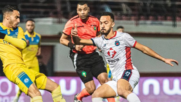 مباراة أولمبيك آسفي ونهضة الزمامرة