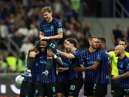 إنتر ميلان يدك شباك كالياري بثلاثية نظيفة ويقترب من معانقة اللقب